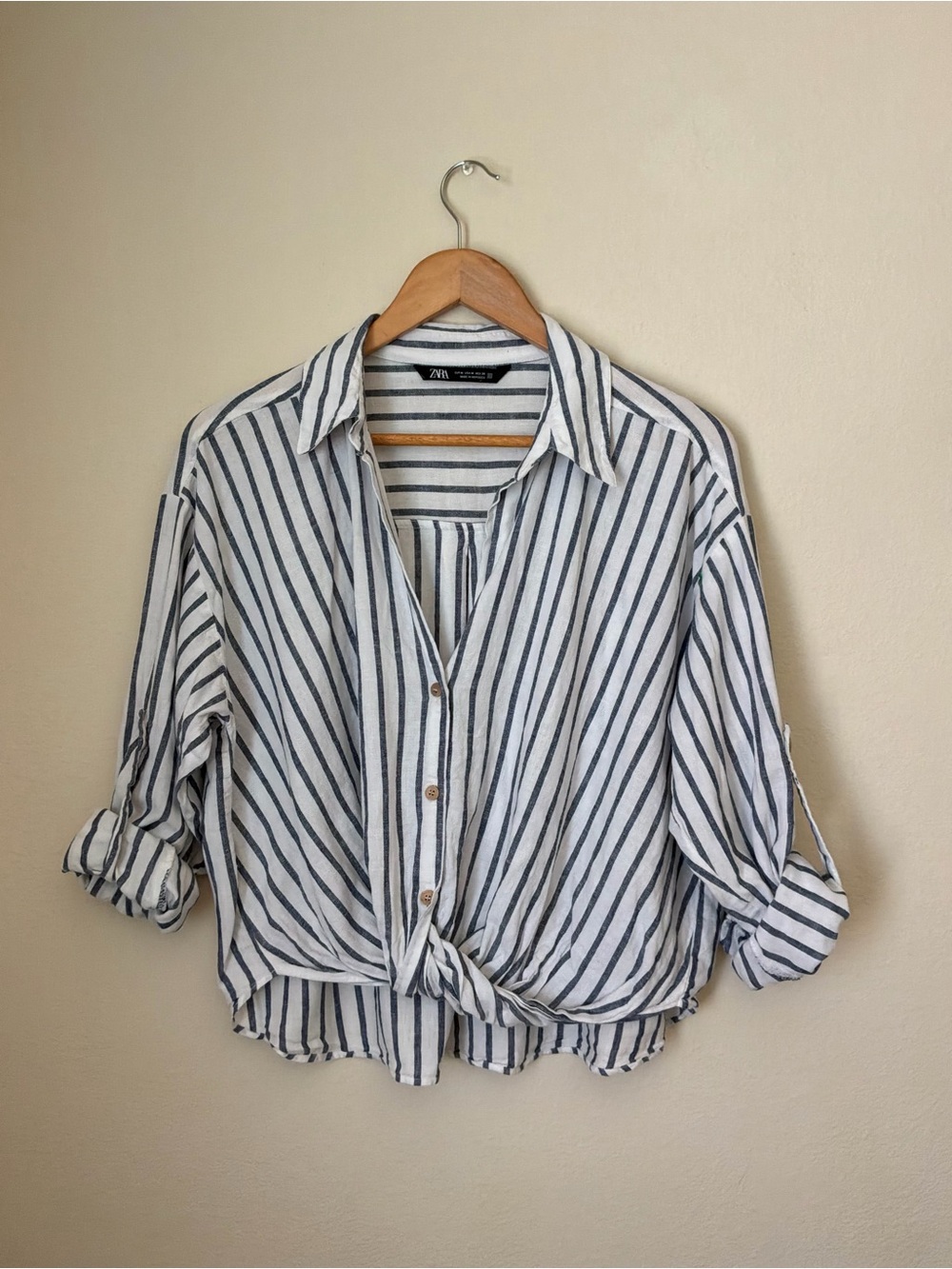 Zara Striped Roll Up Sleeves Shirt with front Twist - Picture 4 of 7